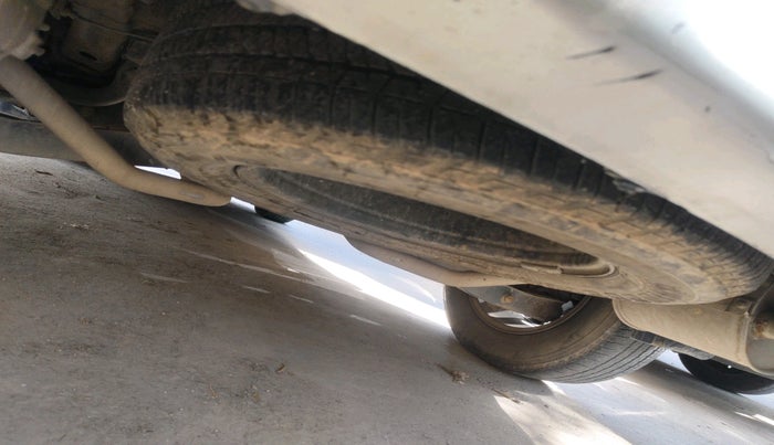 2019 Mahindra XUV500 W7 AT, Diesel, Automatic, 1,29,142 km, tyre