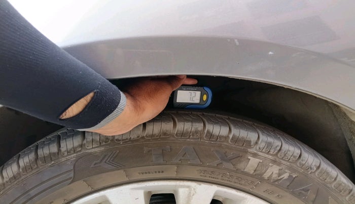 2015 Maruti Ciaz ZXI, Petrol, Manual, 1,23,089 km, tyre