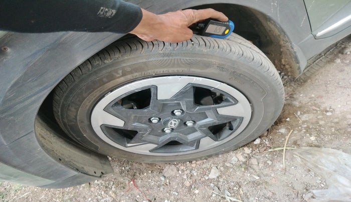 2025 Hyundai EXTER SX 1.2 MT Hy-CNG Duo , CNG, Manual, 4,850 km, tyre