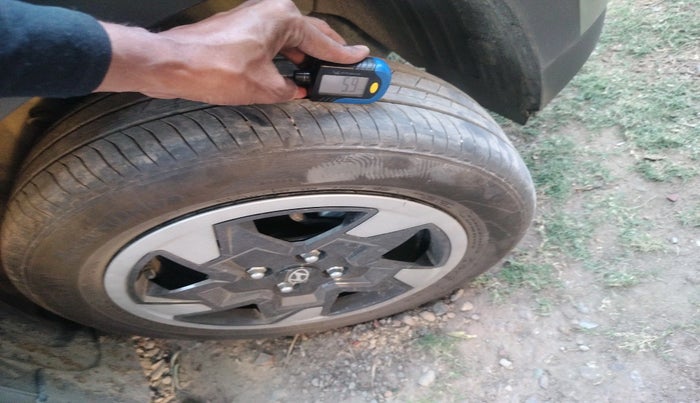 2025 Hyundai EXTER SX 1.2 MT Hy-CNG Duo , CNG, Manual, 4,850 km, tyre