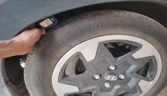 2025 Hyundai EXTER SX 1.2 MT Hy-CNG Duo , CNG, Manual, 4,850 km, tyre