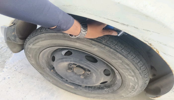 2016 Tata Zest XMS 75PS DIESEL, Diesel, Manual, 1,43,852 km, tyre