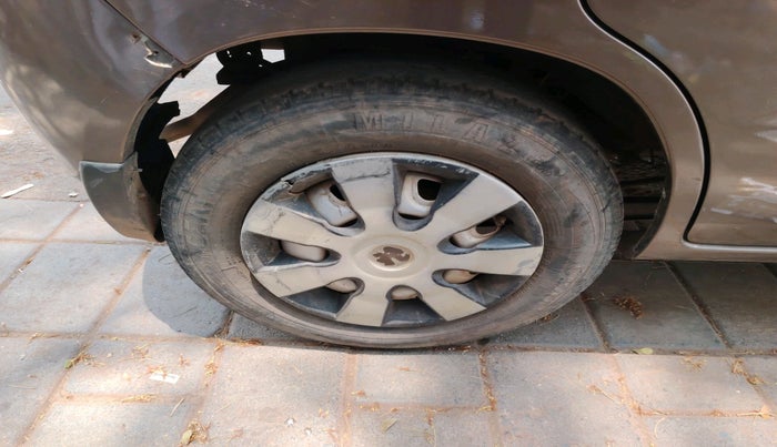 2009 Maruti Zen Estilo LXI, Petrol, Manual, 95,818 km, tyre