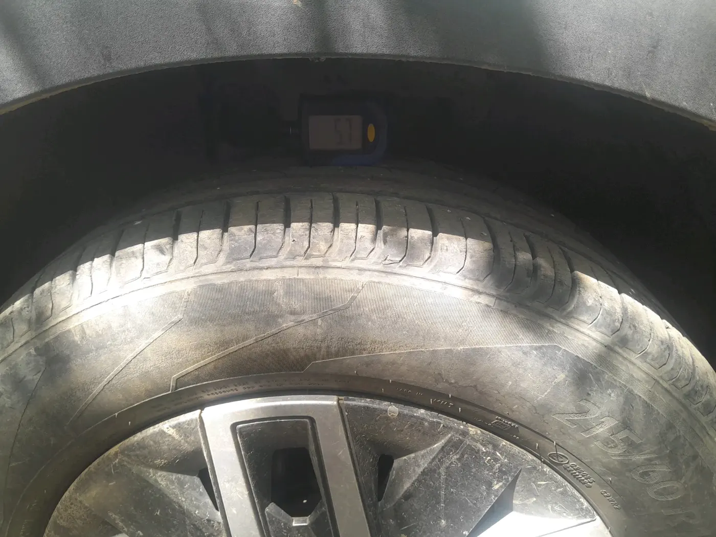 2021 Hyundai VENUE SX 1.0 TURBO, Petrol, Manual, 13,186 km, tyre