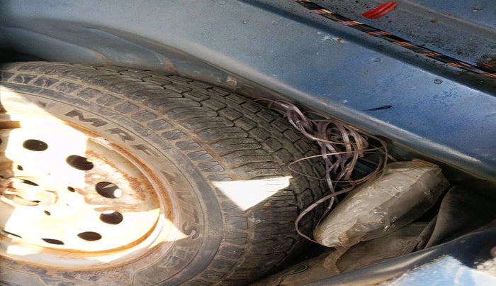 2008 Ford Ikon 1.3 FLAIR PETROL, Petrol, Manual, 65,438 km, tyre