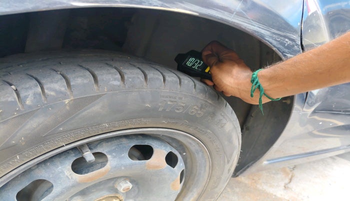 2013 Ford Figo EXI 1.2 PETROL, Petrol, Manual, 71,929 km, tyre