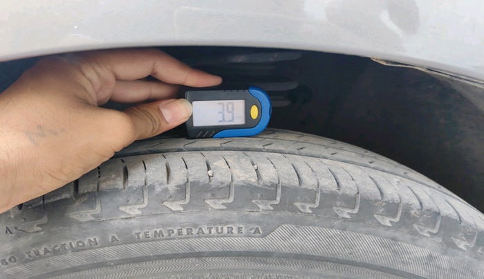 2023 Maruti IGNIS SIGMA 1.2, CNG, Manual, 32,230 km, tyre