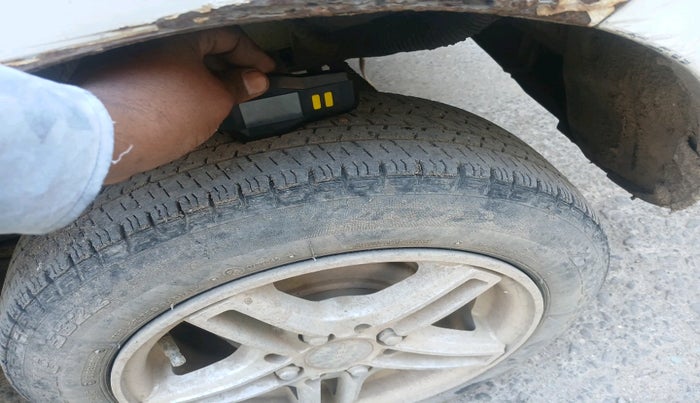 2012 Hyundai Santro Xing GL PLUS, CNG, Manual, 79,710 km, tyre