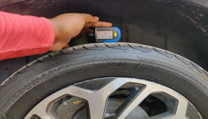 2023 Maruti FRONX ALPHA 1.0L TURBO 6 AT, Petrol, Automatic, 25,182 km, tyre