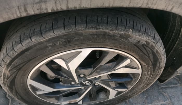2021 Hyundai Creta SX (O) 1.5 DIESEL, Diesel, Manual, 1,09,701 km, tyre