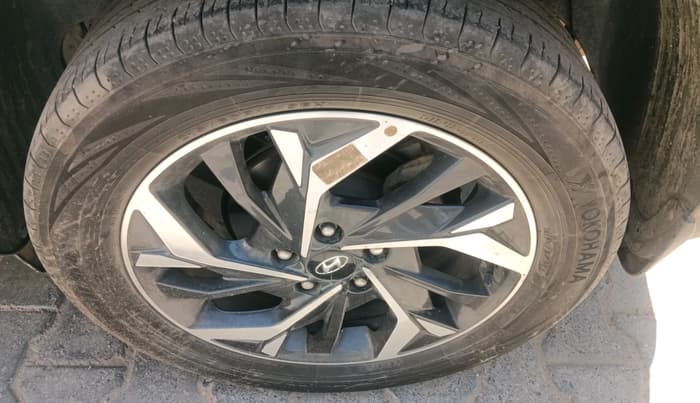 2021 Hyundai Creta SX (O) 1.5 DIESEL, Diesel, Manual, 1,09,701 km, tyre