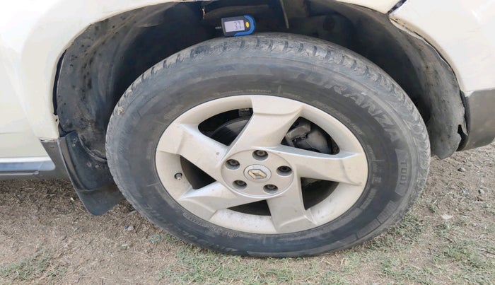 2013 Renault Duster 85 PS RXL DIESEL, Diesel, Manual, 1,09,065 km, tyre