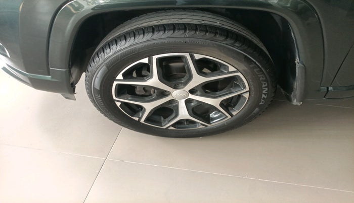 2025 Jeep Compass MODEL S (O) DIESEL 4X4 AT, Diesel, Automatic, 17,477 km, tyre