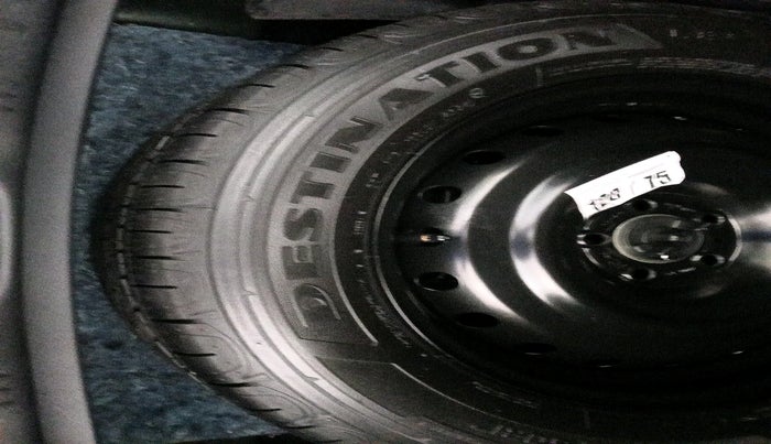 2025 Jeep Compass MODEL S (O) DIESEL 4X4 AT, Diesel, Automatic, 17,477 km, tyre