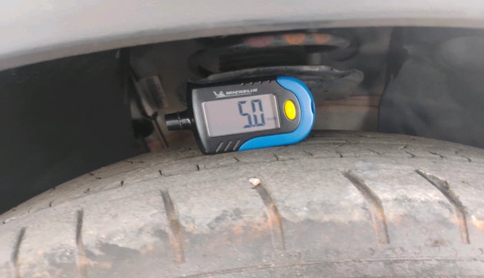 2021 Skoda KUSHAQ STYLE 1.0L TSI MT, Petrol, Manual, 40,515 km, tyre