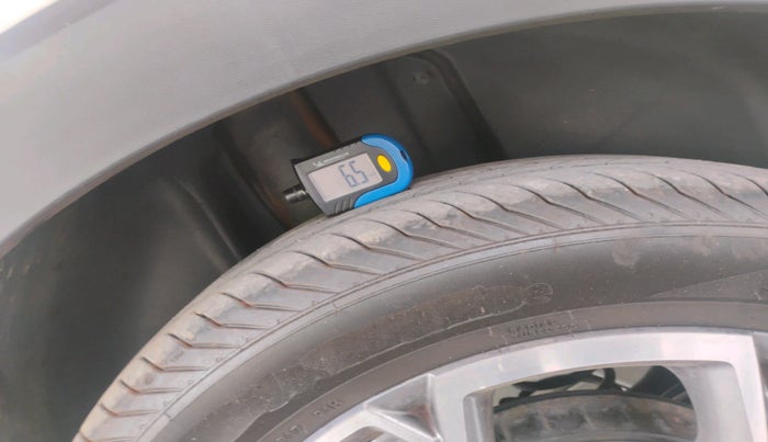 2021 Skoda KUSHAQ STYLE 1.0L TSI MT, Petrol, Manual, 40,515 km, tyre