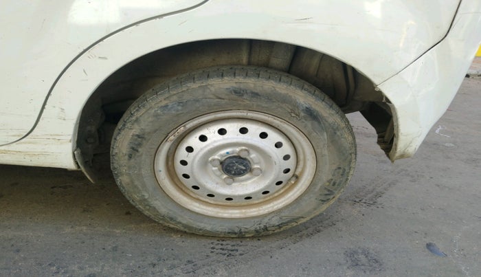 2020 Maruti New Wagon-R LXI 1.0, CNG, Manual, 1,24,923 km, tyre