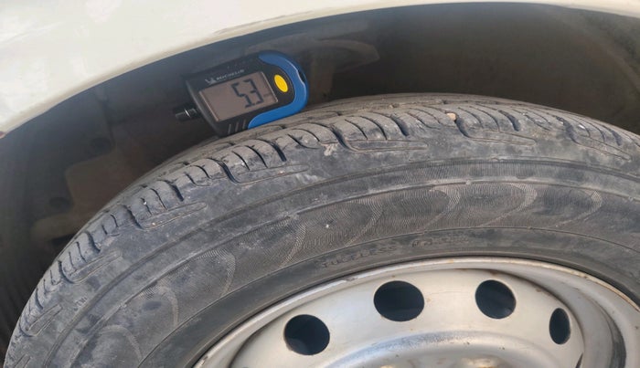 2012 Hyundai Eon D-LITE+, Petrol, Manual, 42,108 km, tyre