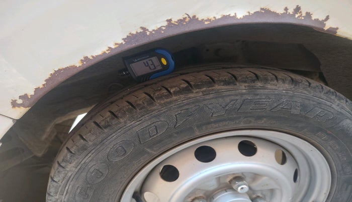 2012 Hyundai Eon D-LITE+, Petrol, Manual, 42,108 km, tyre