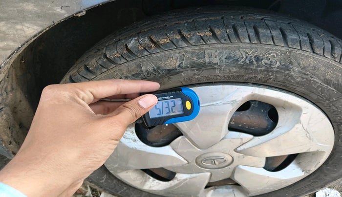 2020 Tata Tiago XT PETROL, Petrol, Manual, 1,33,120 km, tyre