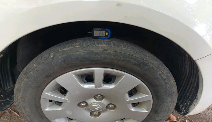 2012 Hyundai i20 MAGNA 1.2, Petrol, Manual, 72,940 km, tyre