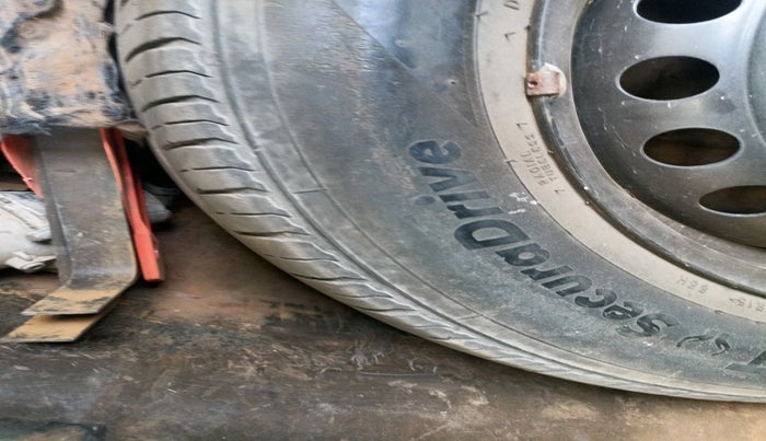 2018 Hyundai Verna 1.6 VTVT SX + AT, Petrol, Automatic, 1,65,907 km, tyre