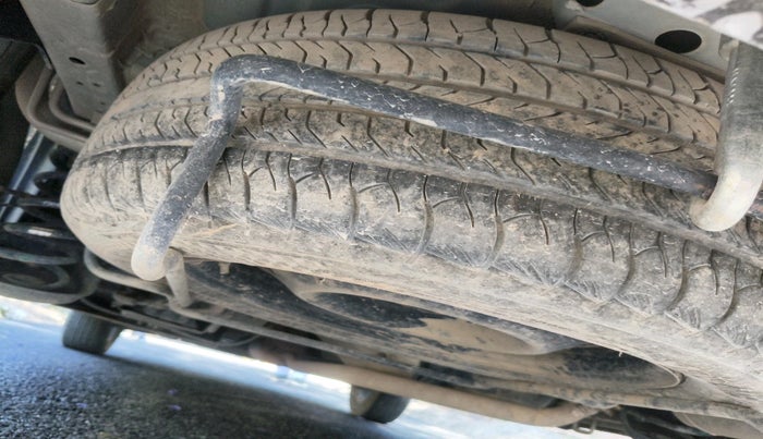 2022 Toyota URBAN CRUISER HYRYDER V HYBRID, Hybrid, Automatic, 1,07,485 km, tyre