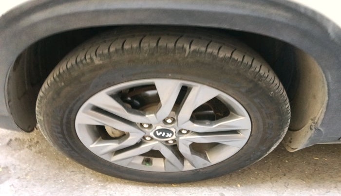 2021 KIA SELTOS HTX PLUS 1.5 DIESEL, Diesel, Manual, 1,14,271 km, tyre