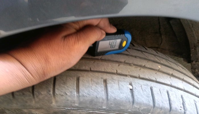 2024 Hyundai NEW I20 ASTA (O) 1.2 IVT, Petrol, Automatic, 26,167 km, tyre