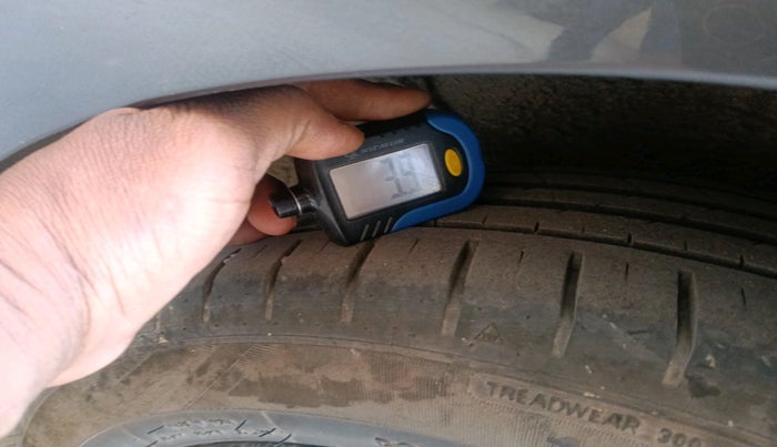 2024 Hyundai NEW I20 ASTA (O) 1.2 IVT, Petrol, Automatic, 26,167 km, tyre