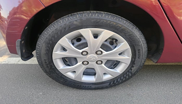 2015 Hyundai Grand i10 MAGNA 1.2 KAPPA VTVT, Petrol, Manual, 72,586 km, tyre