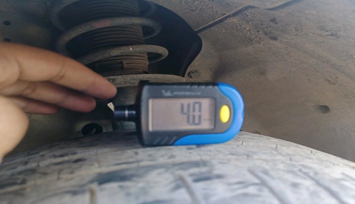 2023 Maruti Swift LXI, Petrol, Manual, 42,690 km, tyre