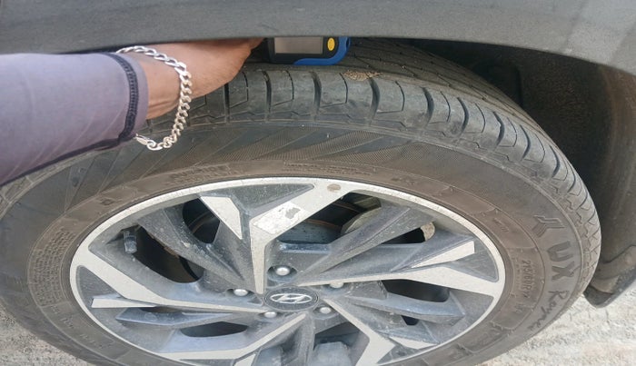 2021 Hyundai Creta SX (O) IVT 1.5 PETROL, Petrol, Automatic, 59,049 km, tyre