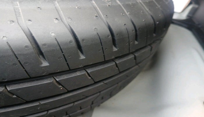 2021 Hyundai Creta SX (O) IVT 1.5 PETROL, Petrol, Automatic, 59,049 km, tyre