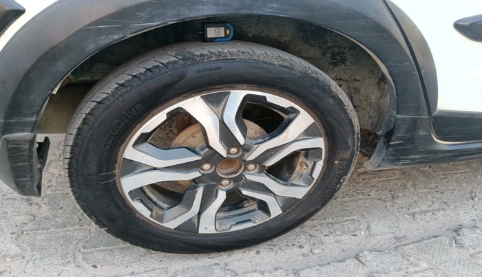 2019 Honda WR-V 1.5L I-DTEC S MT, Diesel, Manual, 91,860 km, tyre