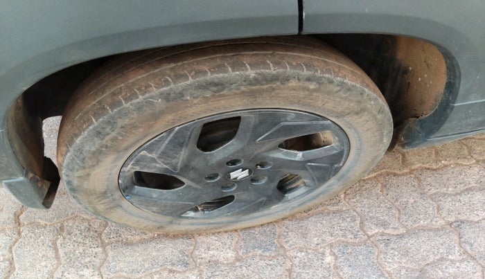 2023 Maruti BREZZA LXI S- CNG, CNG, Manual, 51,494 km, tyre