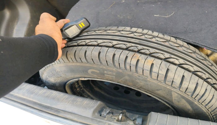 2018 Hyundai Elite i20 MAGNA EXECUTIVE 1.2, CNG, Manual, 1,34,026 km, tyre