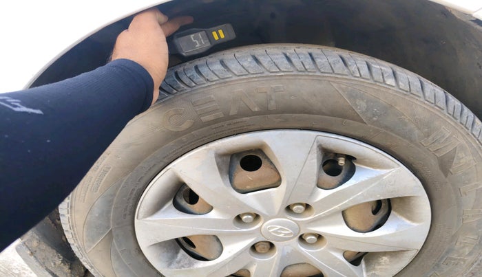 2018 Hyundai Elite i20 MAGNA EXECUTIVE 1.2, CNG, Manual, 1,34,026 km, tyre