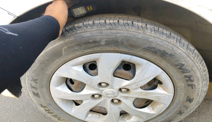 2018 Hyundai Elite i20 MAGNA EXECUTIVE 1.2, CNG, Manual, 1,34,026 km, tyre