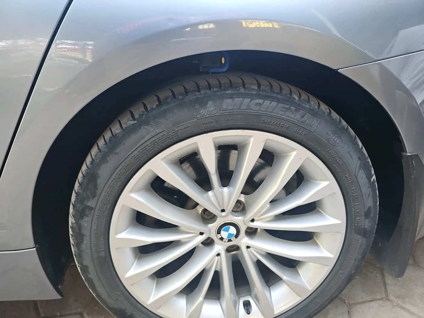 2019 BMW 5 Series 520D LUXURY LINE, Diesel, Automatic, 80,898 km, tyre