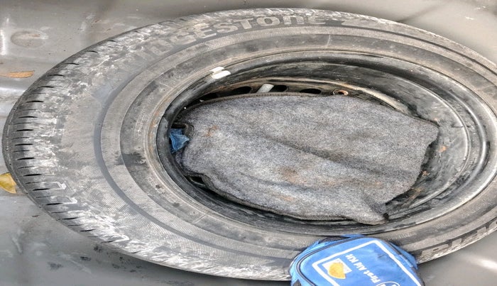 2017 Hyundai Verna 1.6 SX (O) CRDI MT, Diesel, Manual, 1,62,809 km, tyre