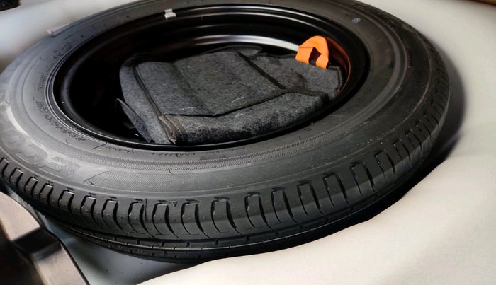 2023 Hyundai NEW I20 Sportz 1.2 IVT, Petrol, Automatic, 14,589 km, tyre