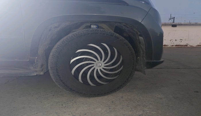 2021 Mahindra BOLERO NEO N 8, Diesel, Manual, 1,38,649 km, tyre