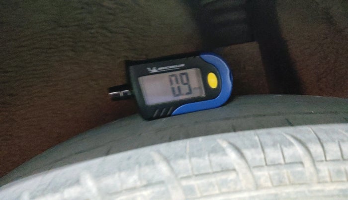 2013 Maruti Ritz VXI, Petrol, Manual, 1,14,475 km, tyre