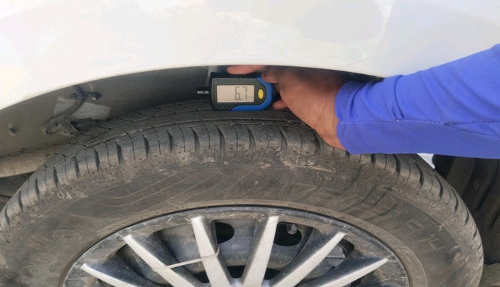 2025 Tata Tiago XE CNG, CNG, Manual, 4,220 km, tyre