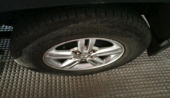 2023 Mahindra BOLERO NEO N10 R, Diesel, Manual, 23,042 km, tyre