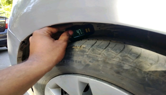 2016 Hyundai Xcent S 1.2, CNG, Manual, 1,51,049 km, tyre