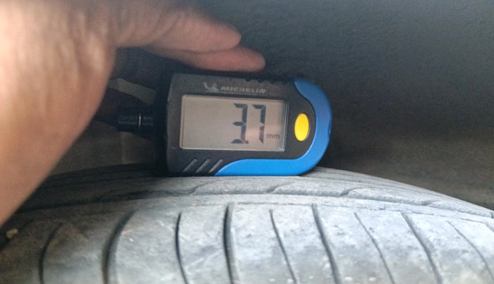 2020 Hyundai GRAND I10 NIOS SPORTZ 1.2 KAPPA VTVT, Petrol, Manual, 1,30,129 km, tyre