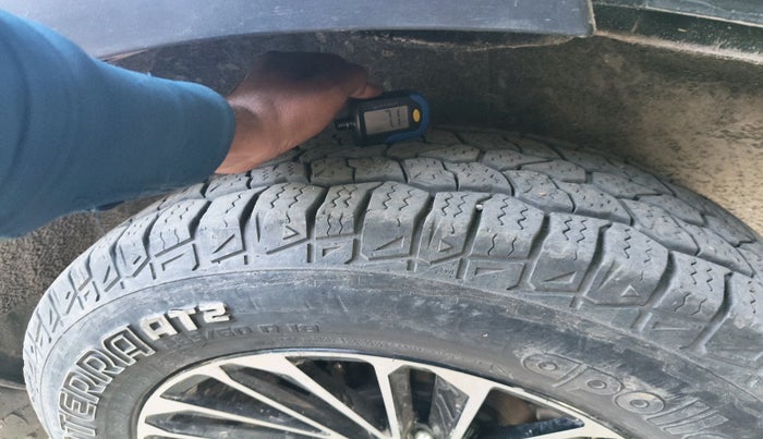 2024 Mahindra SCORPIO-N Z2 DIESEL MT 7 STR, Diesel, Manual, 38,250 km, tyre