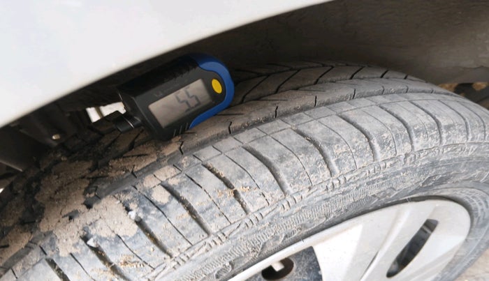 2013 Maruti Wagon R 1.0 VXI, Petrol, Manual, 32,350 km, tyre